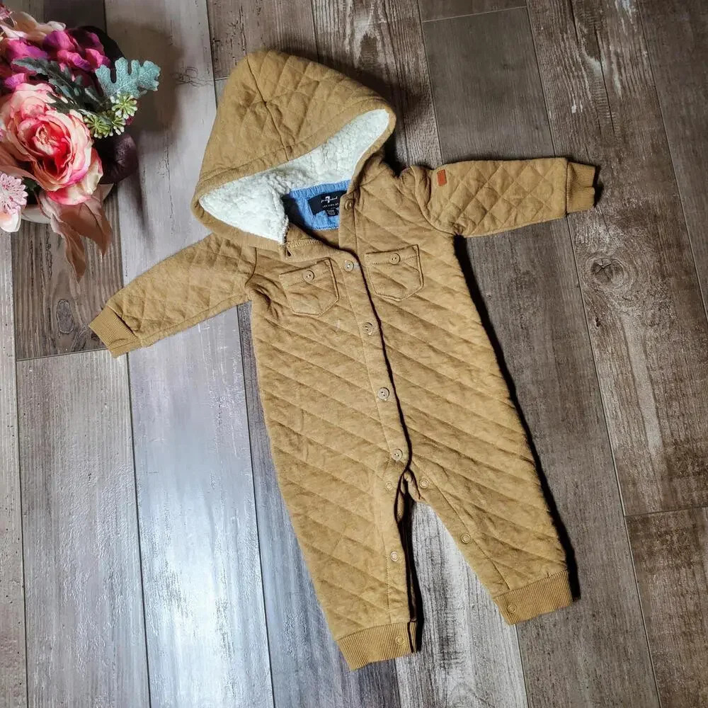 7 for all mankind Los Angeles Quilted Baby Bunting Snowsuit Size 3/6 Months - Picture 2 of 14